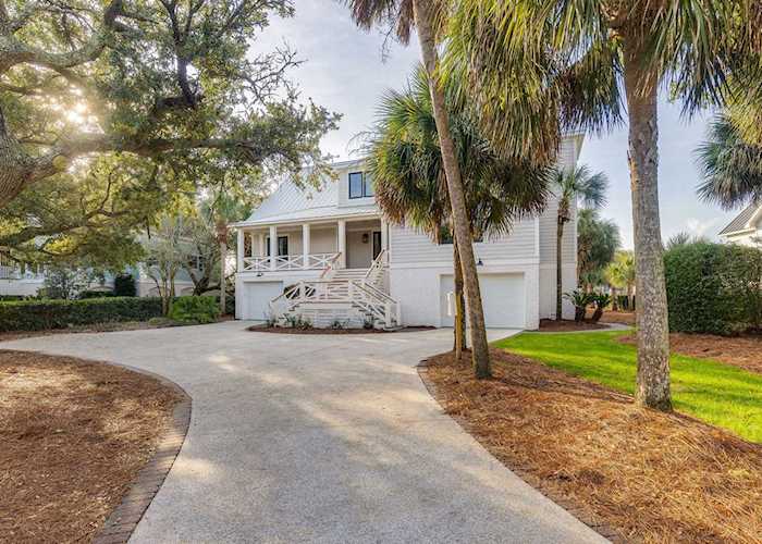 42 Waterway Island Dr Isle of Palms, SC 29451