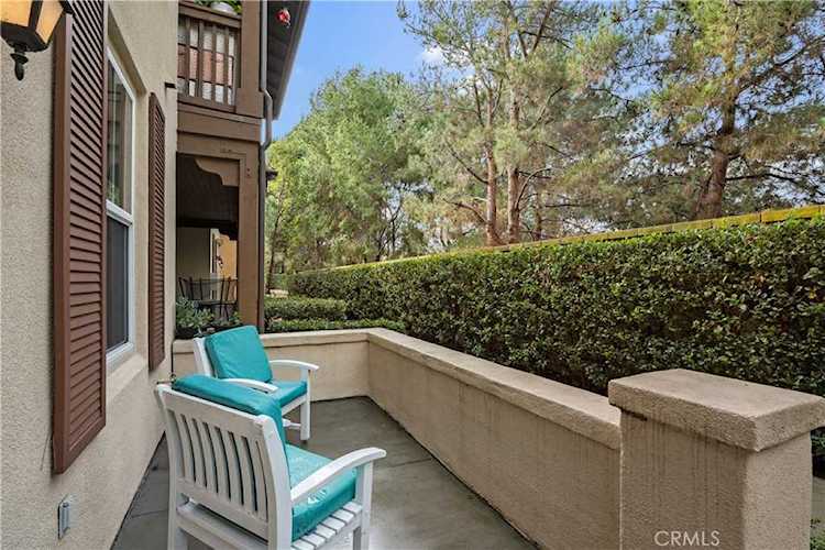 31 Stepping Stone Irvine, CA 92603 | MLS OC23001341 Photo 1