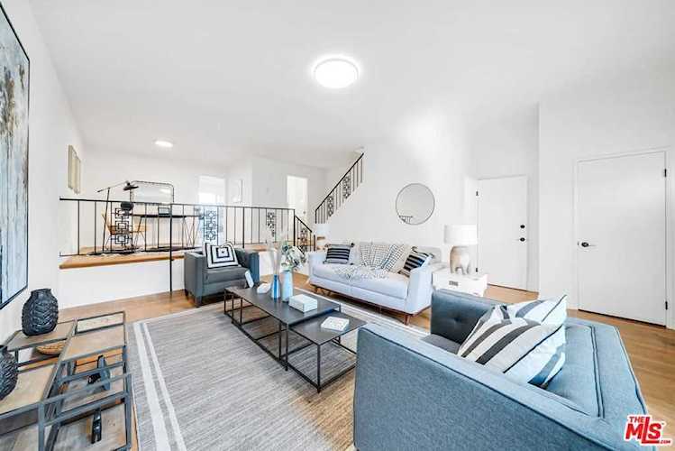 1155 11th St #6 Manhattan Beach, CA 90266