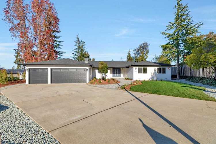 1366 Hillcrest Ct SAN JOSE, CA 95120