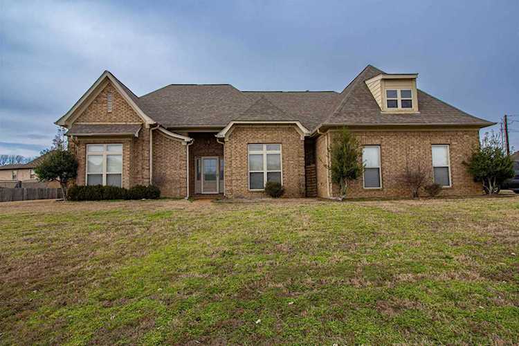 246 Hawthorn Ln Atoka, TN 38004