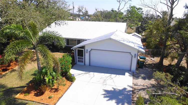 3284 Highlands Rd Punta Gorda, FL 33983