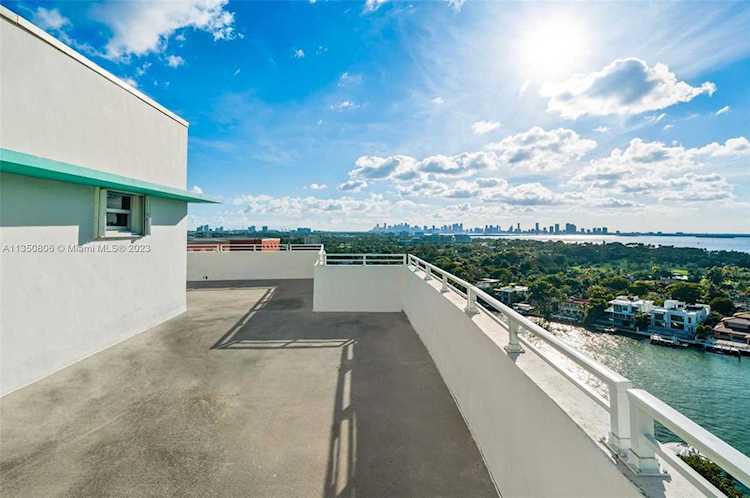 5255 Collins Ave #PHA Miami Beach, FL 33140