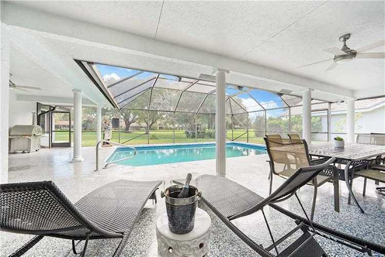2056 Deer Creek Woodlake Cir Deerfield Beach, FL 33442
