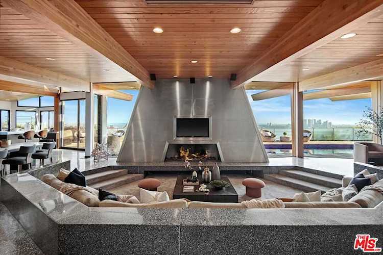 1443 Devlin Dr Los Angeles, CA 90069