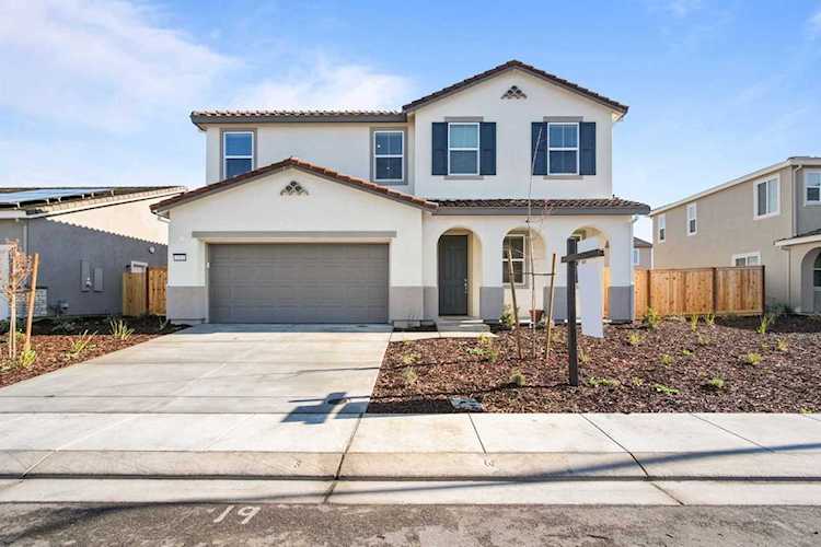 2112 S Day Lily Avenue Manteca Photo 1