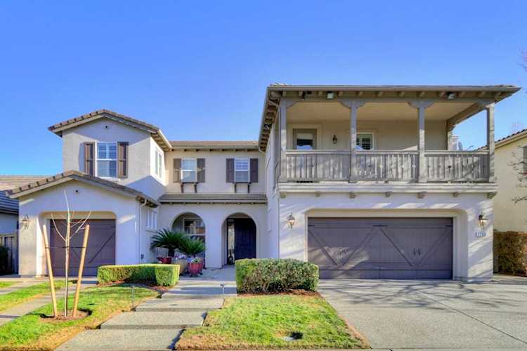 1753 Dornie Circle Folsom, CA 95630