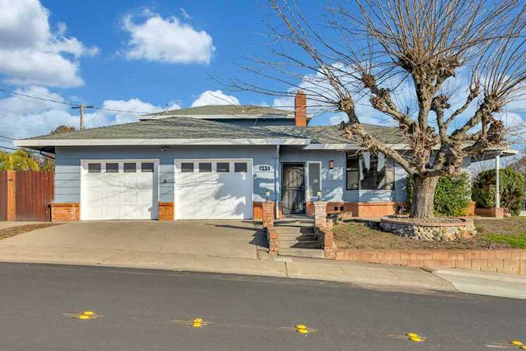 605 Darling Way Roseville, CA 95678 | MLS 222150323 Photo 1