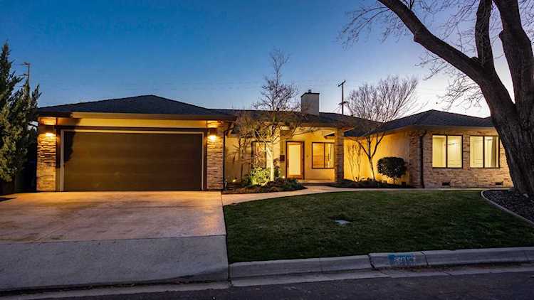 1118 Highland Drive Modesto, CA 95354