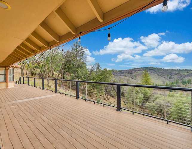20524 Buck Ridge Road Grass Valley, CA 95949
