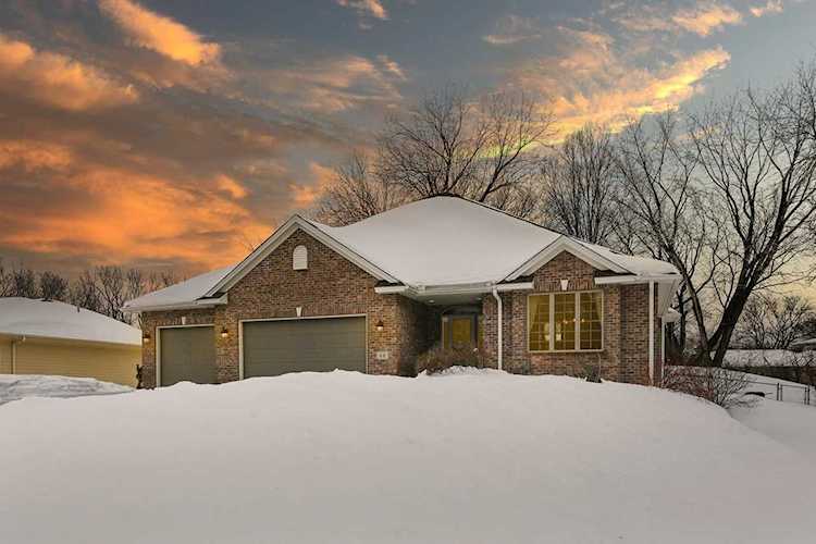 68 Norman Ridge Drive Bloomington, MN 55437