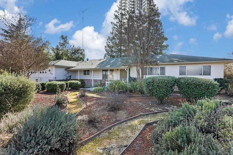 11710 E Louise Avenue Manteca, CA 95336