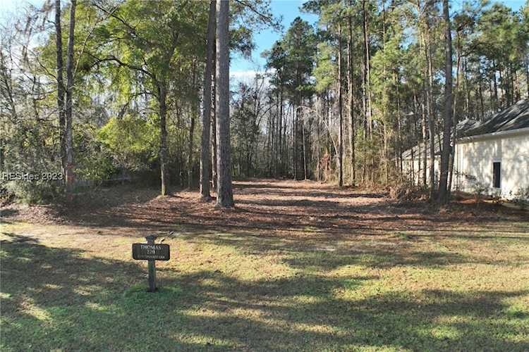 301 Hampton Lake Dr Bluffton, SC 29910