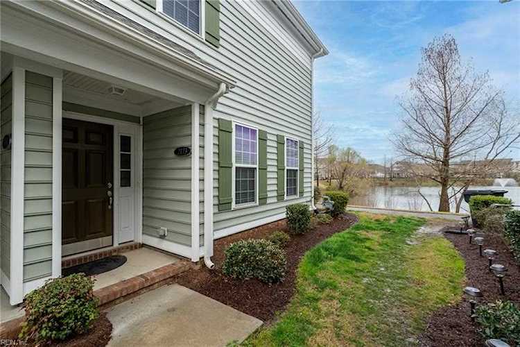 2173 Humphreys Dr #243 Suffolk, VA 23435 | MLS 10476238 Photo 1