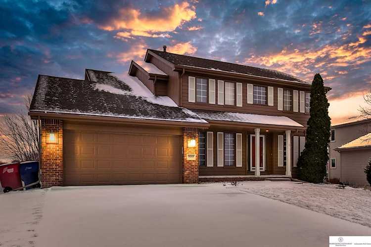 2133 Ashwood Ave Papillion, NE 681333330 | MLS 22301801 Photo 1