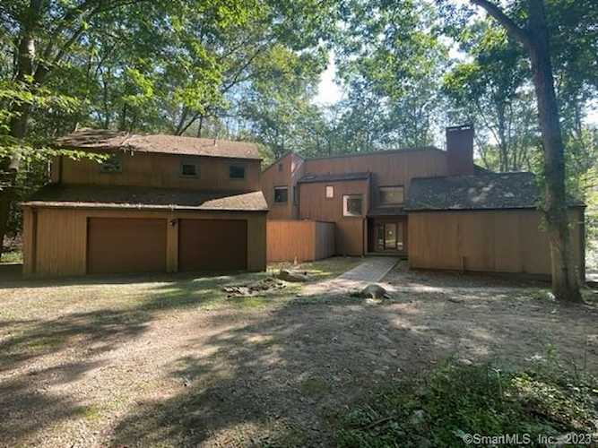 186 Haley Road Groton, CT 06355