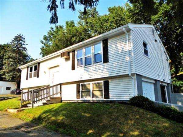 15 Pound Lane Peabody, MA 01960