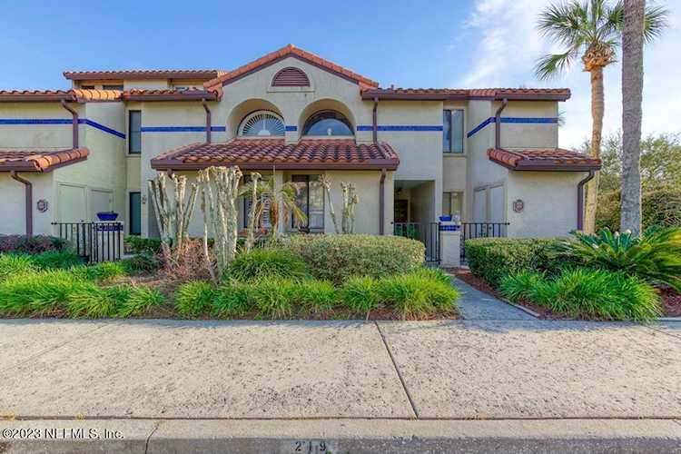 3809 Lavista CIR Jacksonville, FL 32217