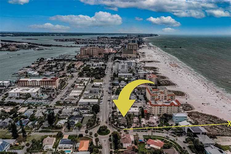 29 Acacia St Clearwater Beach, FL 33767