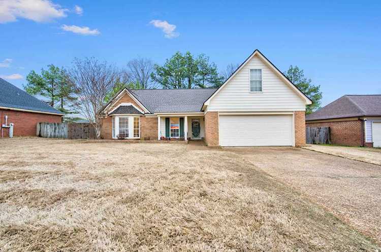 6882 Quailfield Ln Bartlett, TN 38135