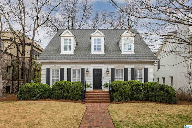 212 Dexter Avenue Mountain Brook, AL 35213