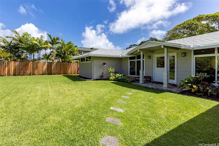 181 Kuulei Road Kailua, HI 96734