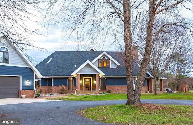 6842 Brushbuck Ln Berlin, MD 21811