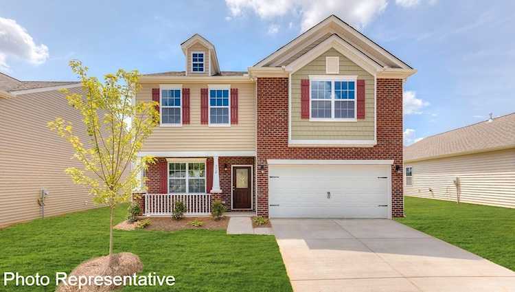 910 Newport Ct Asheville, NC 28806