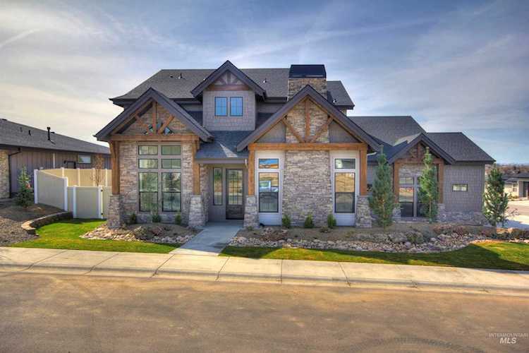 4426 N Accipiter Way Boise, ID 83703