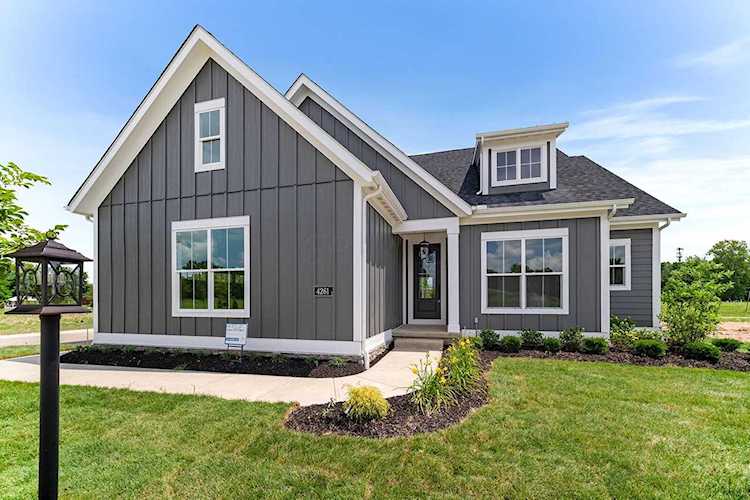 4261 Flamingo Drive Lewis Center, OH 43035