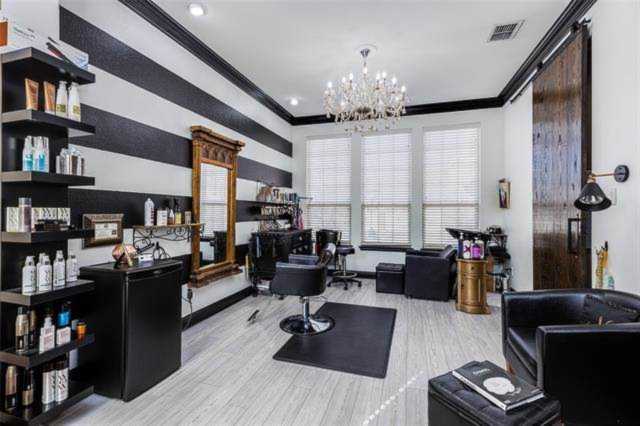 180 Crown Colony Drive Prosper, TX 75078