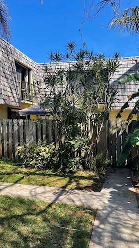 170 Woodland Road Palm Springs, FL 33461