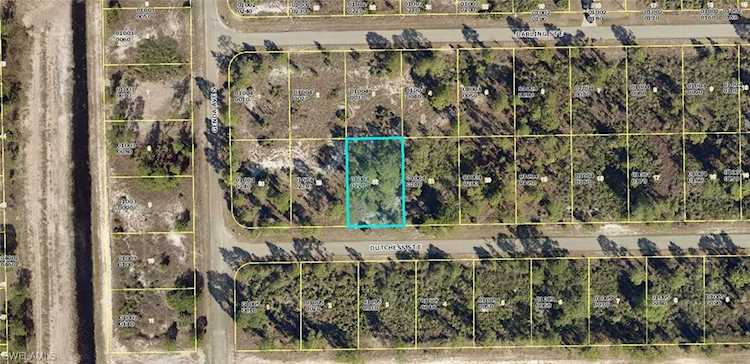 1113 E Dutchess St Lehigh Acres, FL 33974 | MLS 223017511 Photo 1