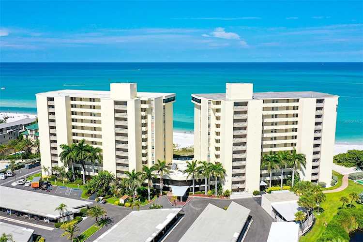 19 Whispering Sands Dr #604 Sarasota, FL 34242