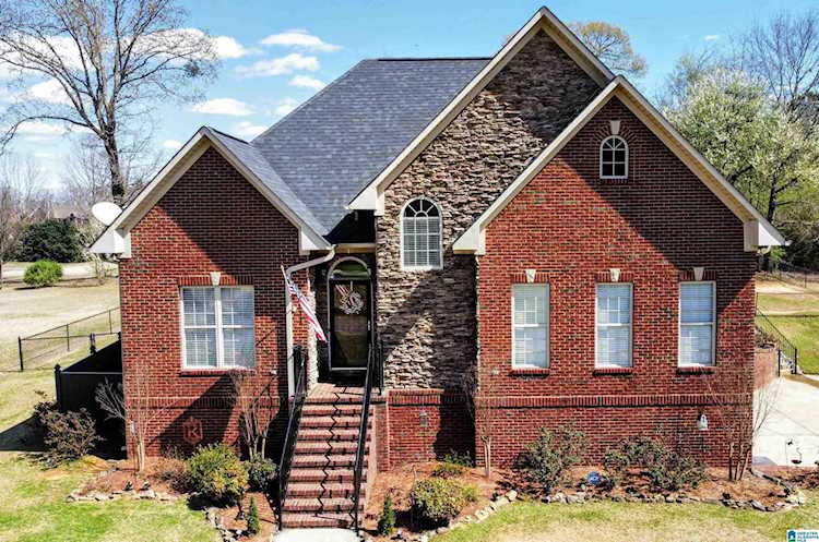 911 Parker Avenue Gardendale, AL 35071