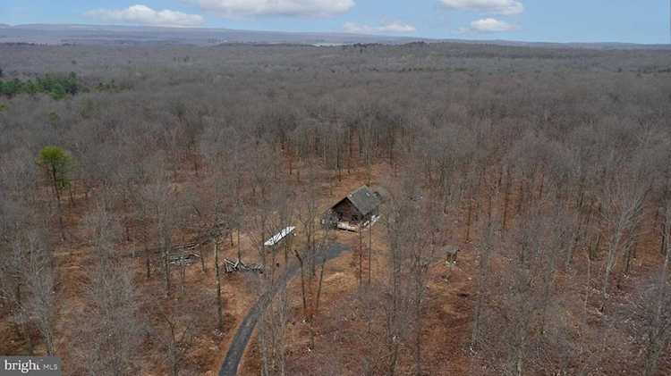 326 Wolf Run Ridge Rd Clarence, PA 16829