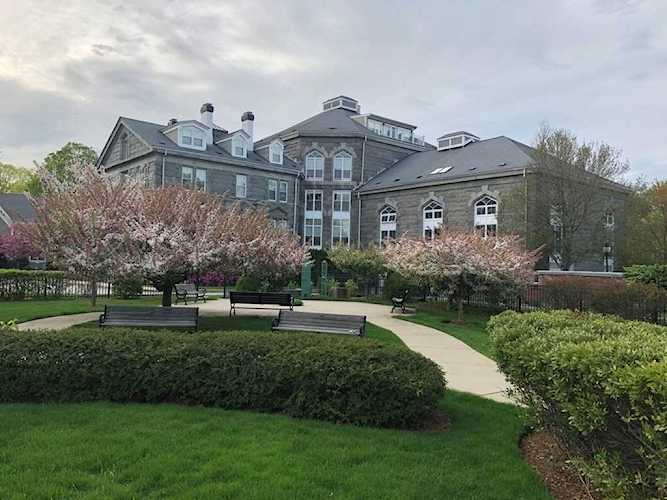 47 Village Avenue #206 Dedham, MA 02026