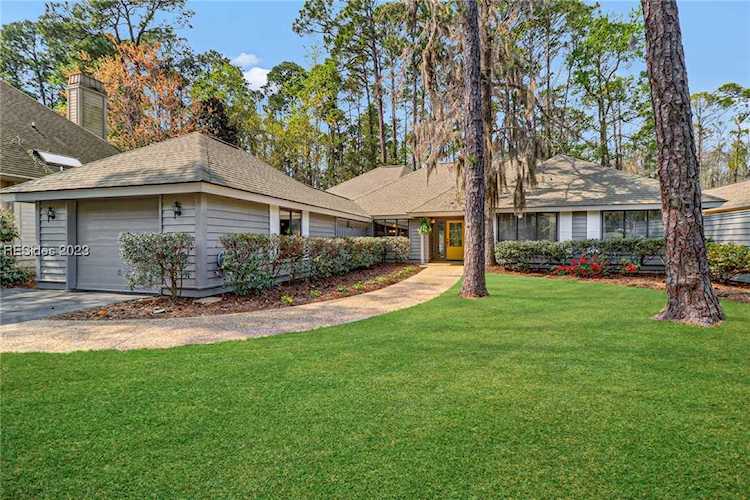 11 Persimmon Place Hilton Head Island, SC 29926 | MLS 432855 Photo 1