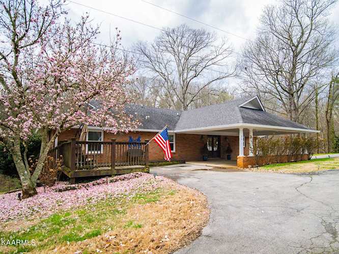 4116 Fox Hills DrLouisvilleBlountTNRoseberry Property Photo 1