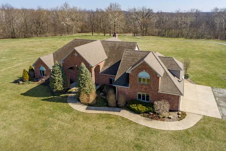 2983 S County Road 300 E Danville, IN 46122