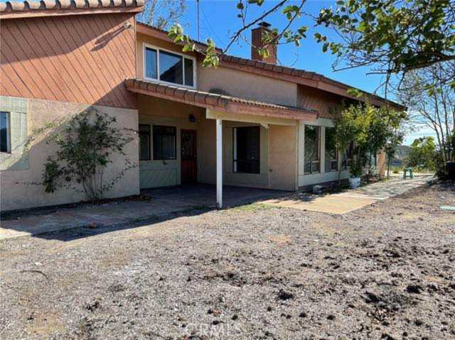 40436 Little Ross Road Fallbrook, CA 92028