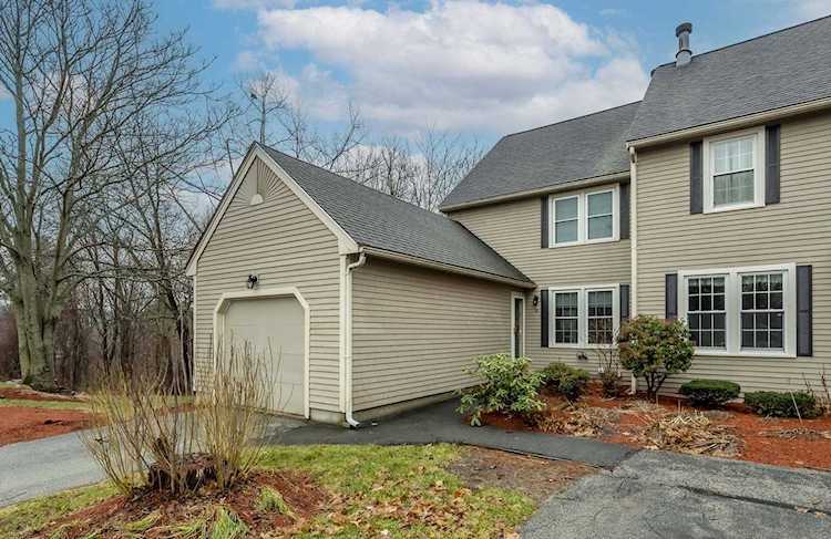 16 Sullivan Ct #16 Salem, NH 03079 | MLS 4940114 Photo 1