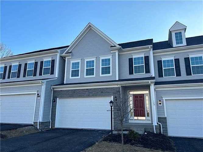 129 Sweetwater Drive Coraopolis, PA 15108