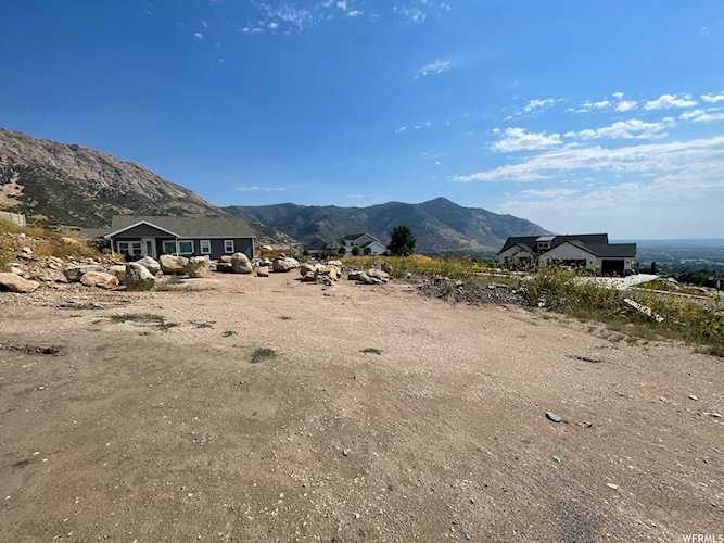3642 N 810 E North Ogden, UT 84414