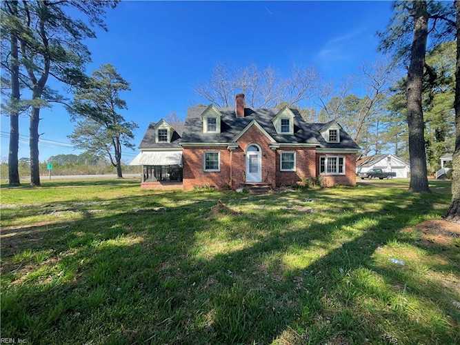 2095 Carrsville Hwy Franklin, VA 23851