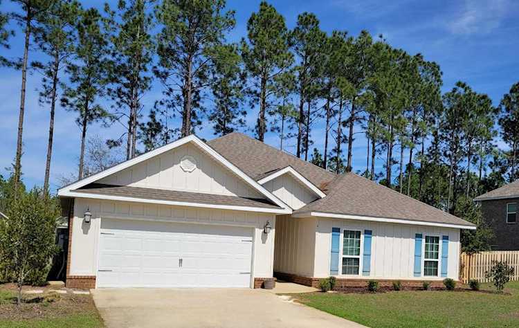 411 Lilly Bell Lane Freeport, FL 32439
