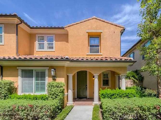 36 Wild Trl Irvine, CA 92618 | MLS TR22155783 Photo 1