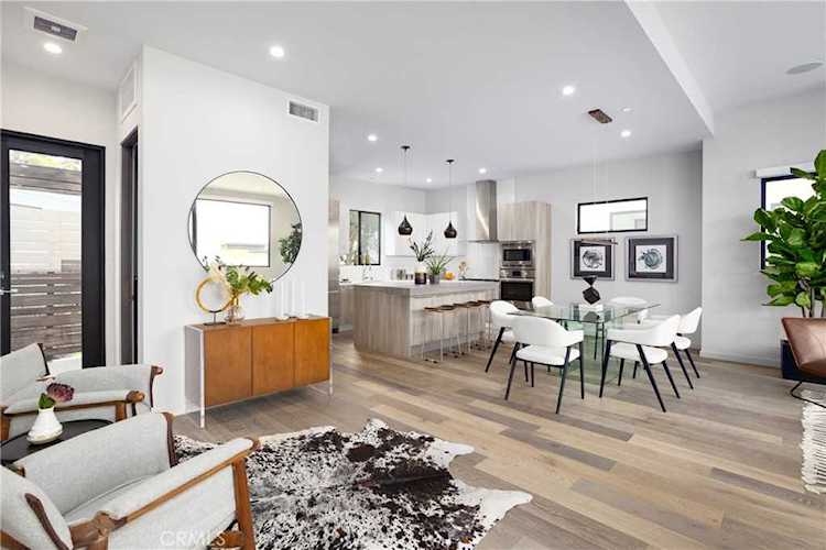 1828 Pacific Coast Highway Hermosa Beach, CA 90254