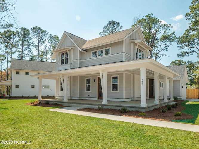 219 Long John Silver Drive Wilmington, NC 28411