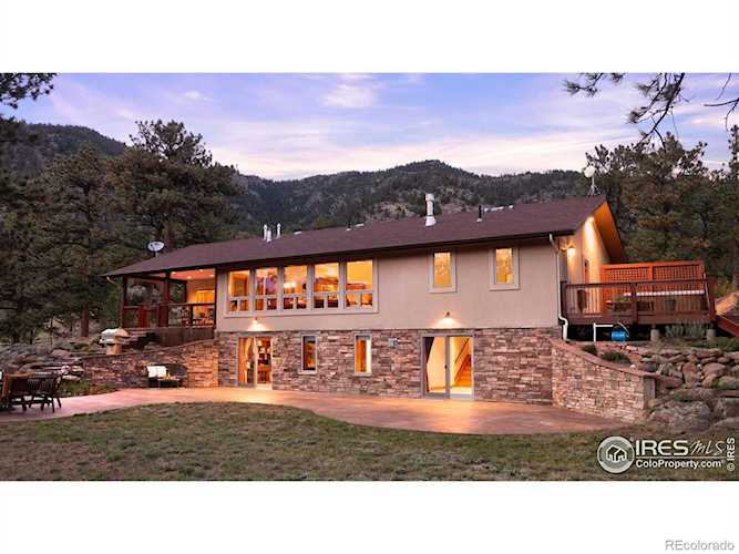 1693 Kiowa Rd Lyons, CO 80540